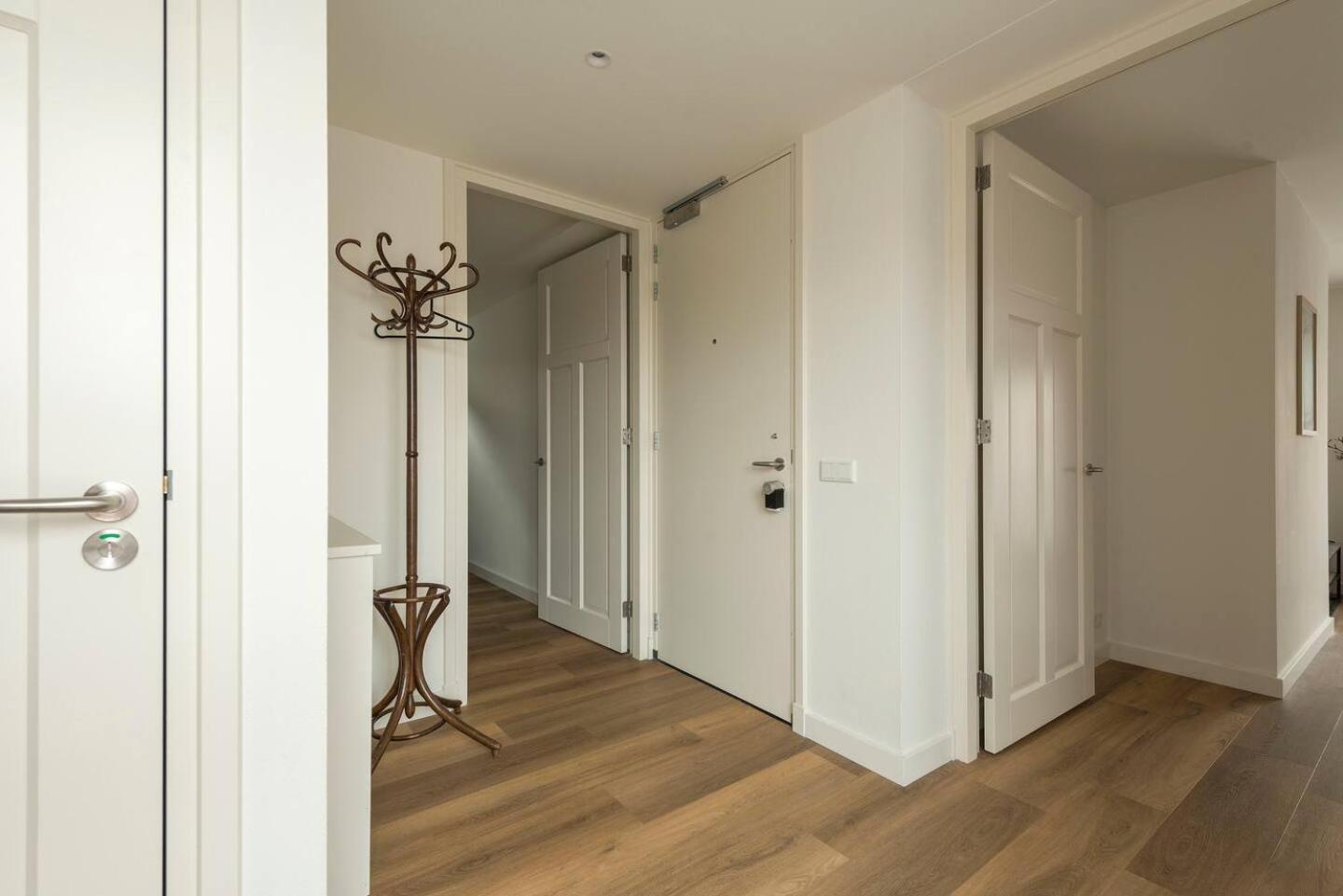 New Apartment In City Centre Large ออร์สชอท ภายนอก รูปภาพ